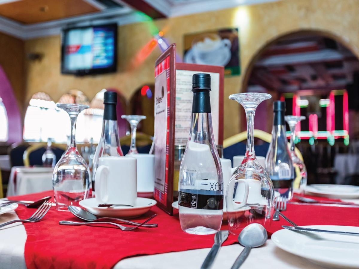 Hotel Green Court ナイロビ エクステリア 写真